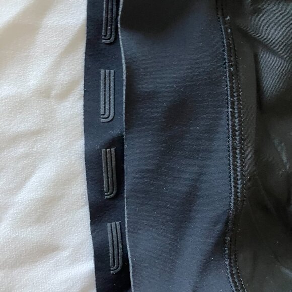 NorthFace padded bike shorts - Picture 3 of 5